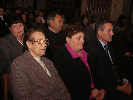 02 Mark's parents and Grandmother