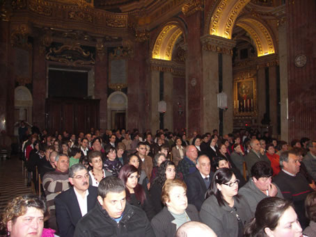 48 The Congregation in St George's Basilica