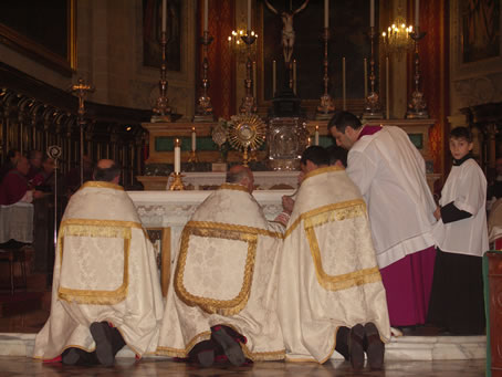 49 Preparing for Benediction