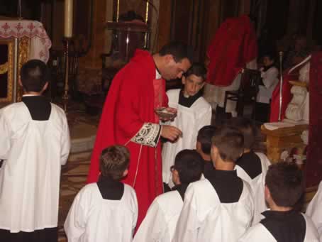 71 Holy Communion