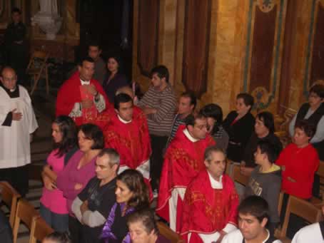 26 Procession to the Altar