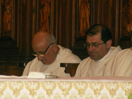 L5 Fr G Camilleri S.J. and Xaghra Archpriest