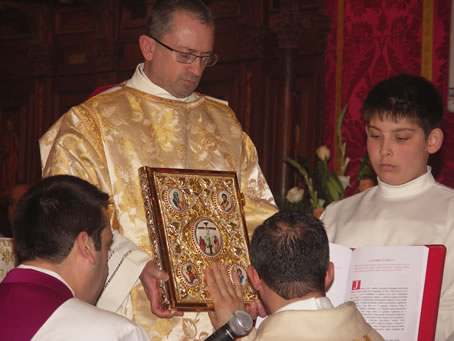 D3 Taking the oath of office