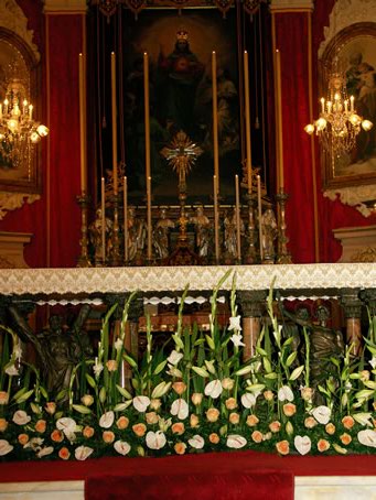 M7 The High Altar