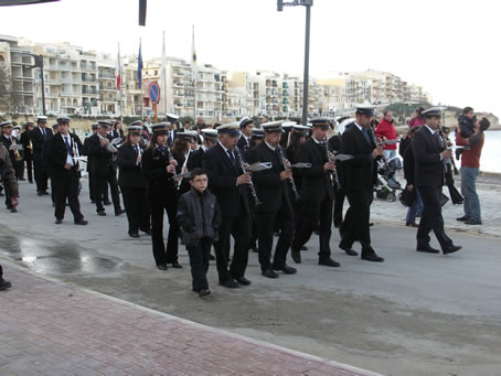 B6 S Marija Band marches down the Promenade