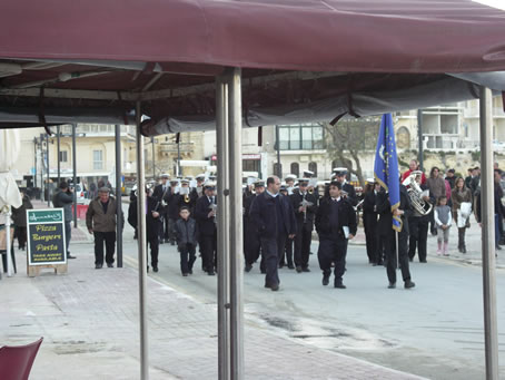 B4 S Marija Band marches down the Promenade