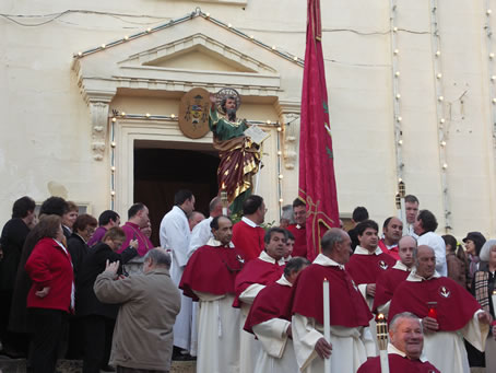 A3 Statue out of Church