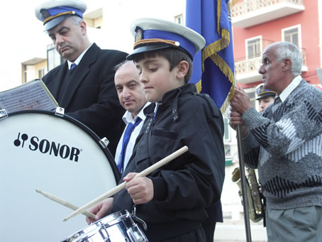 F2 Young drummer boy