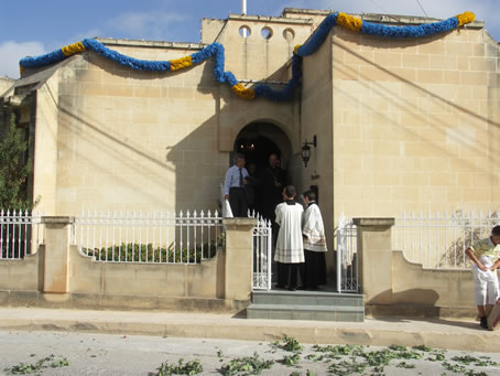 002 Family's house in Triq Gnien Xibla Xaghra