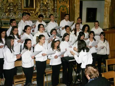 73 Singing Eucharistic Hymns