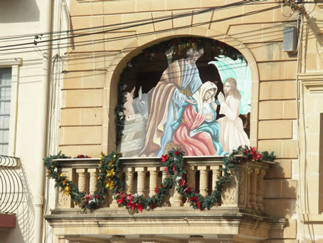 087 Decorated balcony of Archpriet's residence