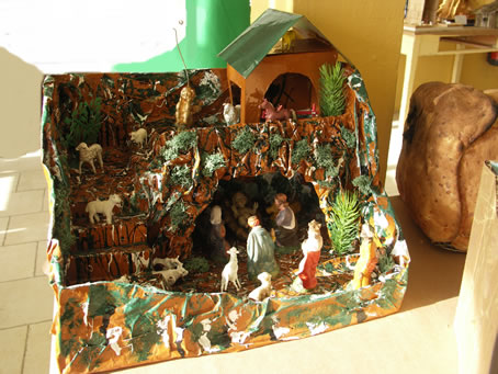 55 Papier mache