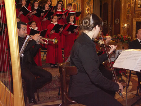 051 Choir and Orchestra 'Ninni La tibkix Izjed'