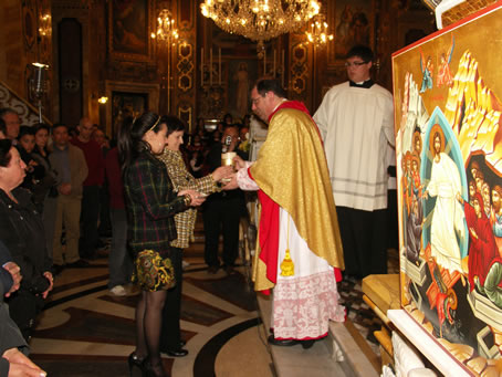 G5 The offerings at Mass