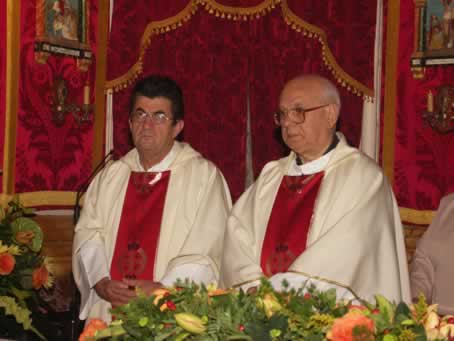 12 Can J Cini (l) and Mgr C Hili (r)