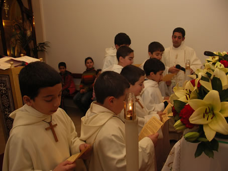 B9 Altar boys renewing their vows