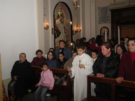 A2 Procession to the altar