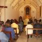 A6 Fontana pilgrims in the Church