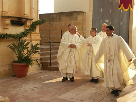 A1 Celebrants leave the sacristy