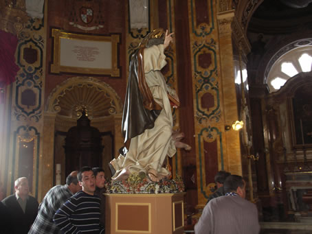 G7 Inside the Parish Basilica