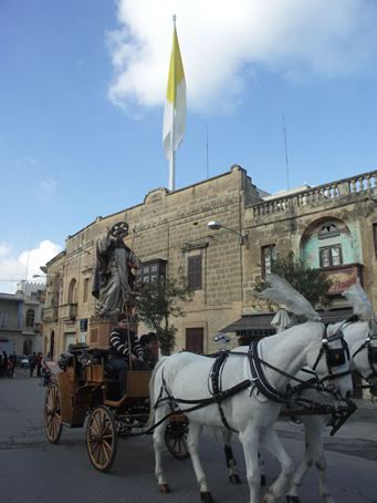 F1 Parish House in background