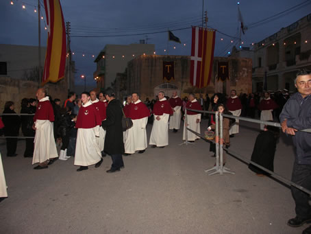 E4 procession enters St Anthony Square