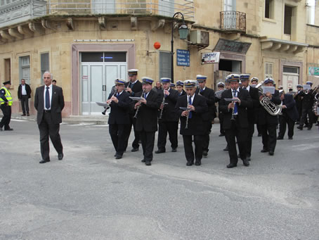 A3 Victory Band arrives in Victory Square