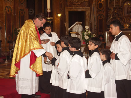 62 Holy Communion