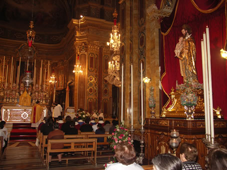 38 Statue of St Joseph in the nave