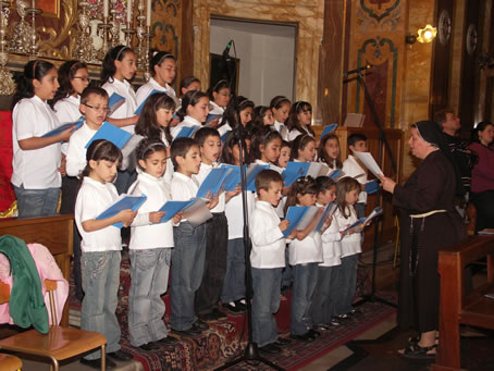 07 Nazzarenu Choir Santa Klara