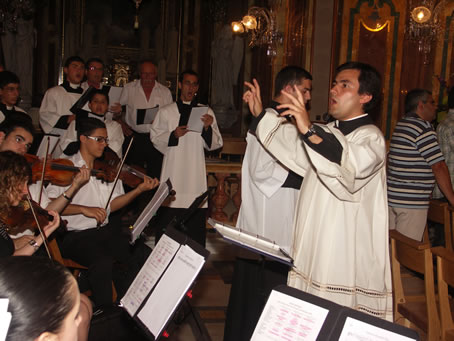 08 Fr Michael Curmi directing the Choir