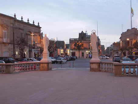 D2 Empty Victory Square during the Church service