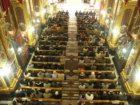 D4 The Congregation in the nave