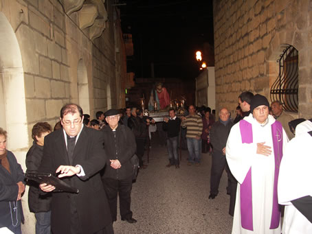 A9 Archpriest and Arch Emeritus in procession