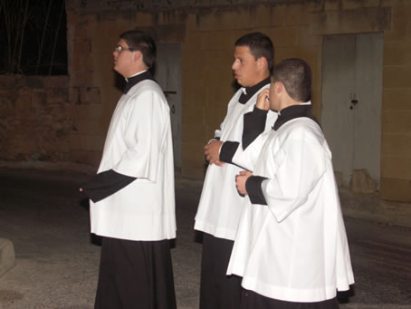 D3 Senior altar boys in charge