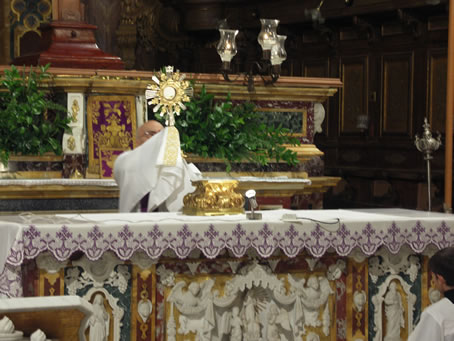 G4 Benediction with the Blessed Sacrament