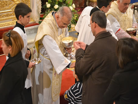 75 Holy Communion