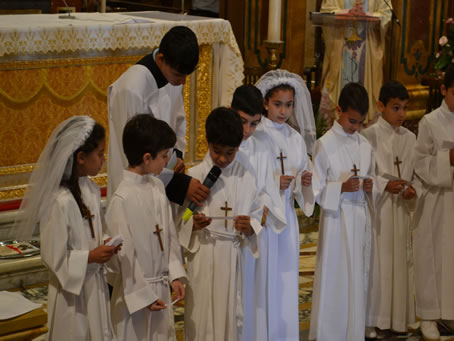 120 Holy Communion