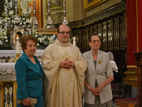 243 Fr Mark with mother's aunt and his grandmother