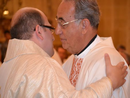 138 Fr Paul Mercieca (Australia) embracing Fr Mark