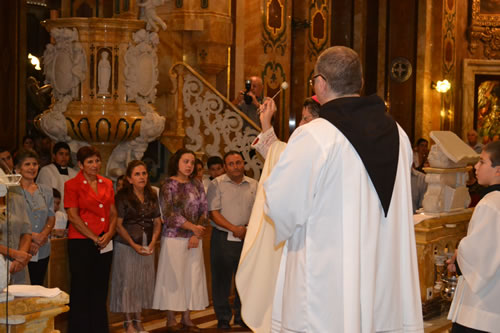 DSC_0091 Sprinkling Holy Water over the Catechists