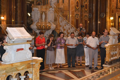 DSC_0085 Catechists renew their commitment