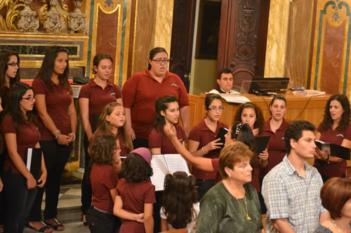 DSC_0156 Singing during Holy Communion