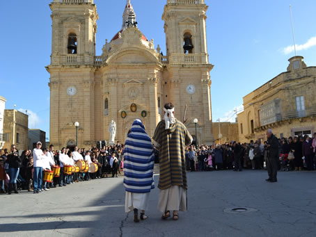 050 On the move - 'Joseph, Mary and Baby Jesus'