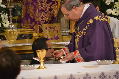 108 Acolyte Daniel receives Holy Eucharist