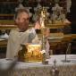 192 Removing the Blessed Sacrament from the monstrance