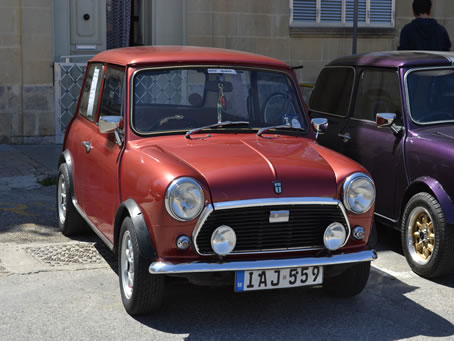 17 Austin Mini - 1000 cc - Malta built 1982