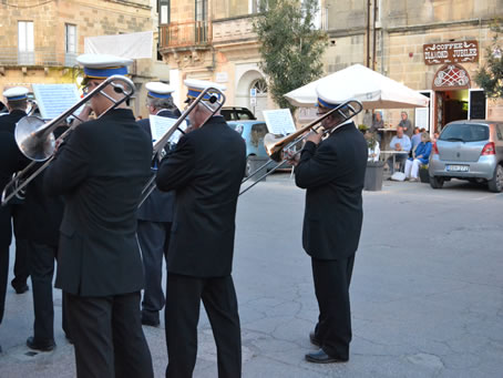 070 Victory band playing marches in Victory Square