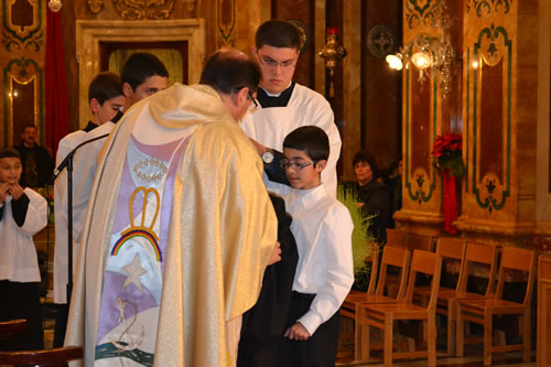 051 Ivan Refalo being invested as new altar boy