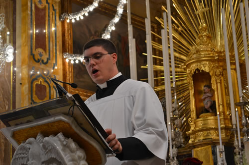 011 Seminarian Joseph Hili reading the Second Lesson